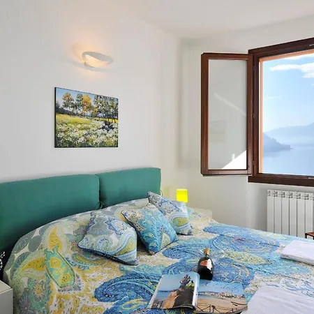 Fiumelatte Sleeps 3